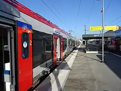 Régiolis Z 31500 assurant un service de la ligne L3 du Léman Express en direction de Saint-Gervais-les-Bains-Le Fayet.