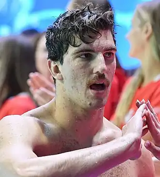 Image illustrative de l’article Zach Apple