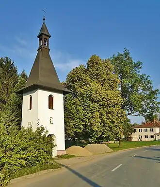 Clocher à Niva.