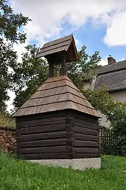 Clocher-tour à Hadačka.