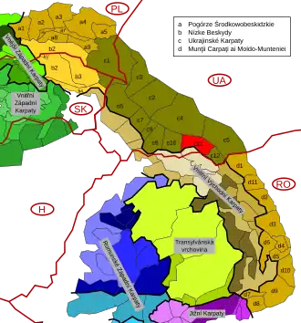Carte de localisation de la Tchornohora (C11) au sein des Carpates orientales extérieures (brun à jaune-ocre).