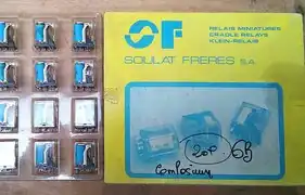 Relais miniatures Soulat Frères sous blister.  Coll. J.-P.&nbsp;Guittonneau.